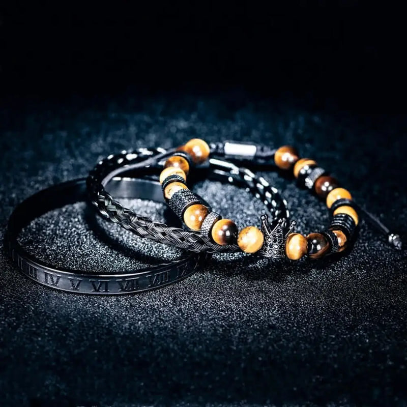 Luxury Pearl Crown Bracelet Set